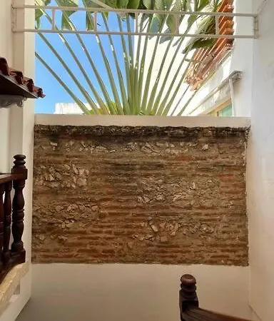 Gorgeous 8 Bedroom House W/ Pool In The Old *